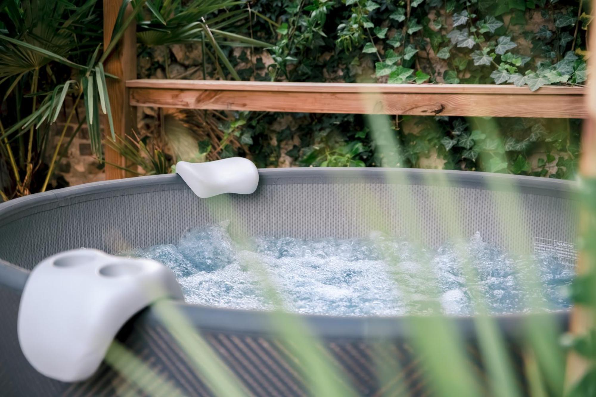 Apartment Fraichement Renovee - Jacuzzi Au Coeur De